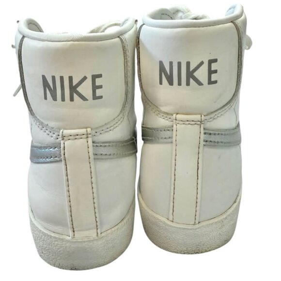 Nike Blazer Mid 77 Essential Metallic Sneakers Women's size 7 - Picture 6 of 8